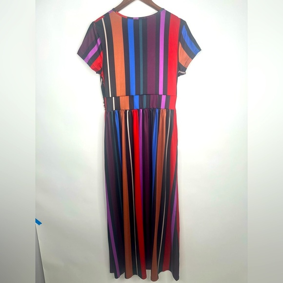 Striped Multicolor V-Neck Maxi‎ Dress Size Large - Picture 4 of 8
